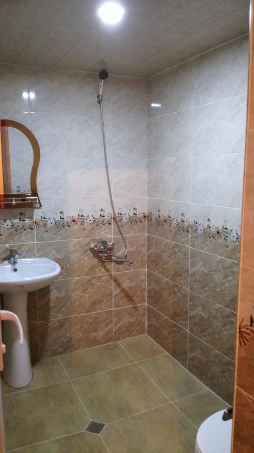 Zukas Hause Hotel Akhaltsikhe  Bagian luar foto